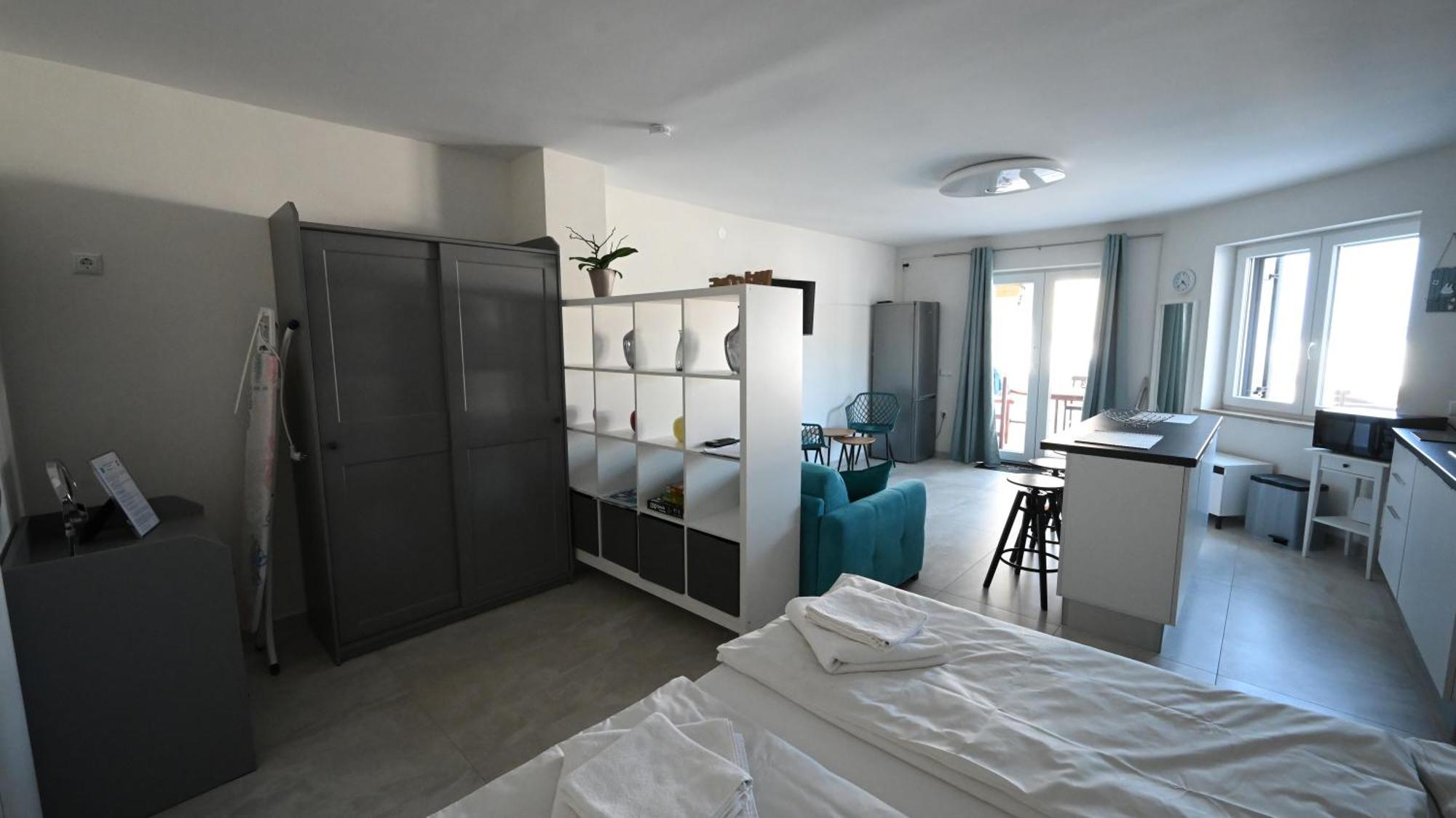 Casa Mira Apartments Ližnjan Екстериор снимка