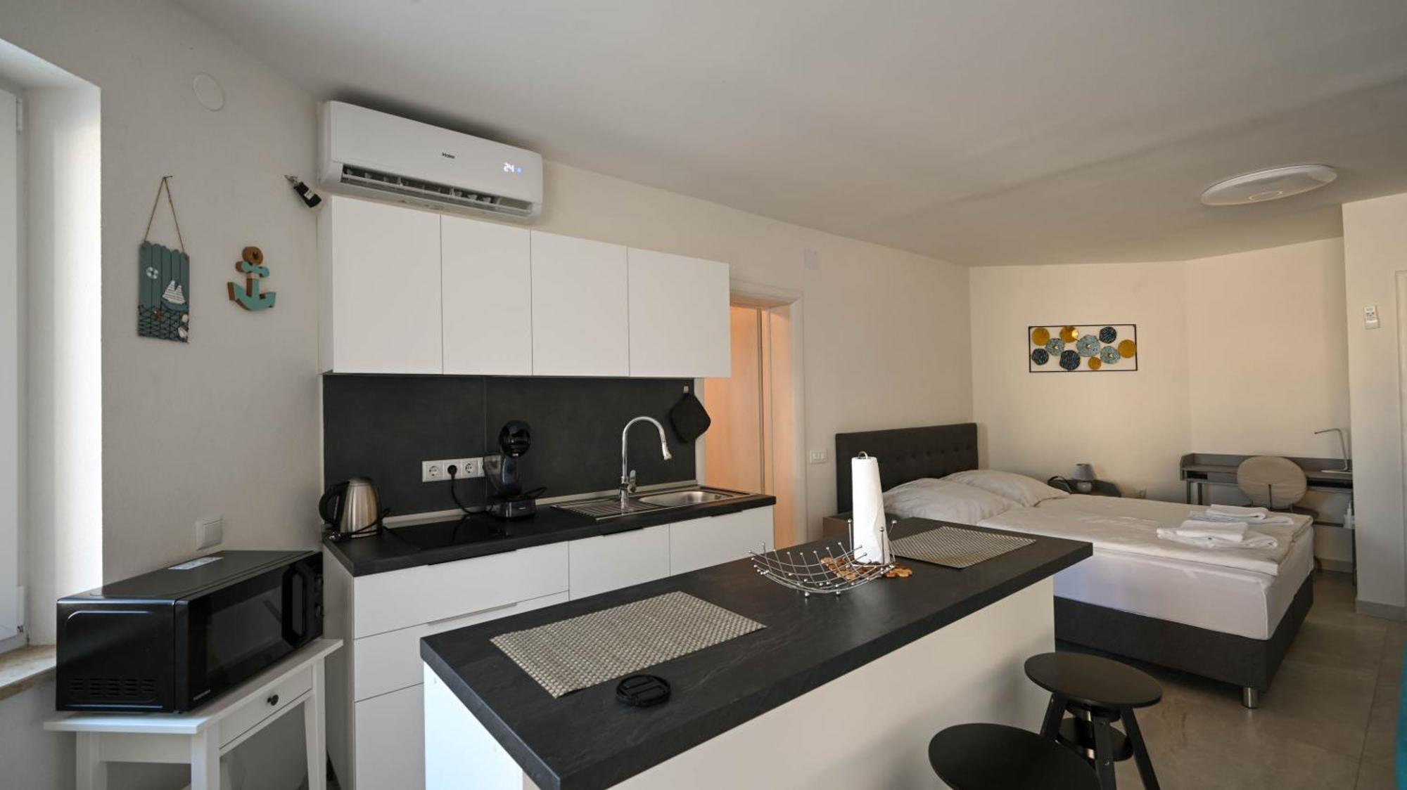 Casa Mira Apartments Ližnjan Екстериор снимка